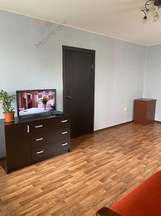 
   Продам 2-комнатную, 59.4 м², Черкасская ул, 131

. Фото 3.