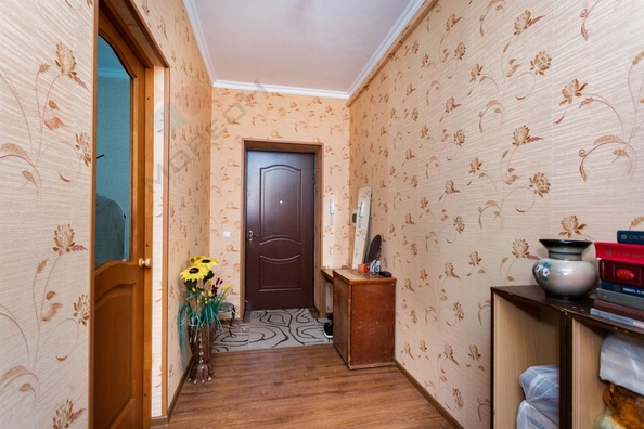 
   Продам 1-комнатную, 38.8 м², Черкасская ул, 113

. Фото 2.