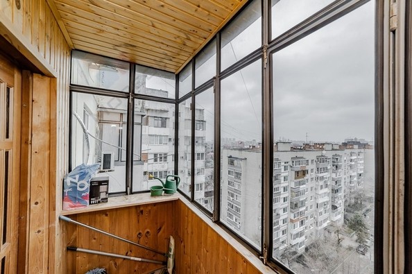 
   Продам 3-комнатную, 80 м², Севастопольская ул, 2/2

. Фото 19.