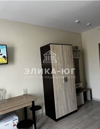 
  Продается 1-комн. квартира, 21 м², Приморская ул
. Фото 4.