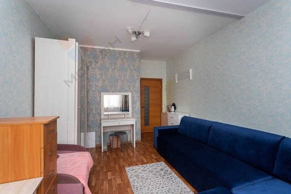 
   Продам 2-комнатную, 71.4 м², Восточно-Кругликовская ул, 46/Б

. Фото 2.
