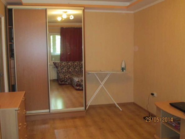 
   Продам 1-комнатную, 37 м², Стахановская ул, 5

. Фото 5.