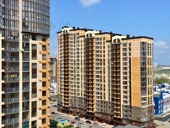 
   Продам 2-комнатную, 55.4 м², Достояние, литера 20

. Фото 2.