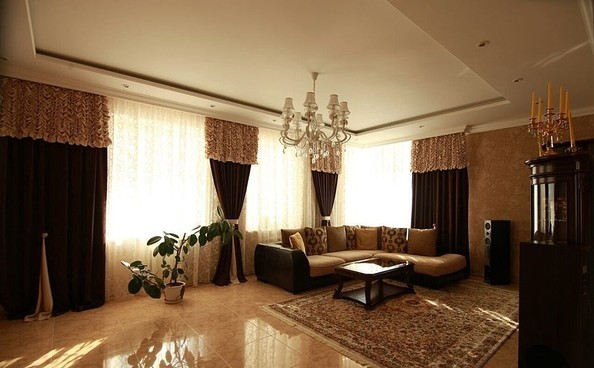 
   Продам 2-комнатную, 110 м², Кати Соловьяновой ул

. Фото 1.