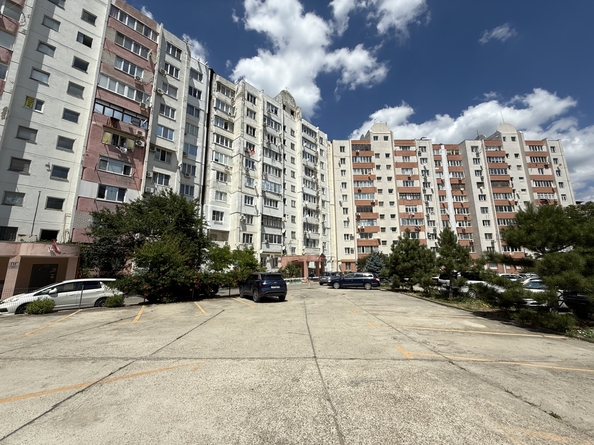 
  Продается 1-комн. квартира, 51 м², Ленина ул, д. 153
. Фото 2.