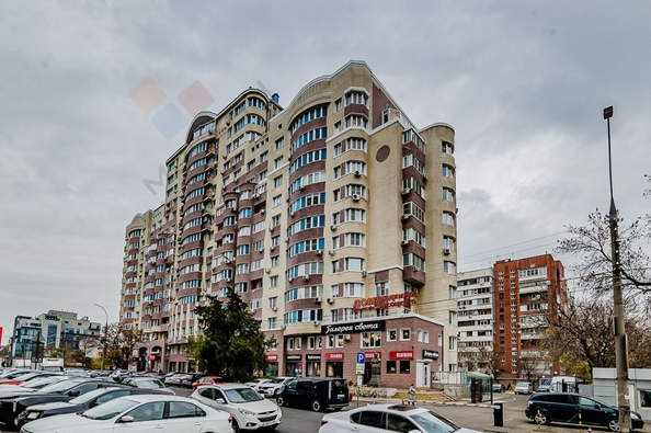 
   Продам 1-комнатную, 153 м², Бабушкина ул, 295

. Фото 1.