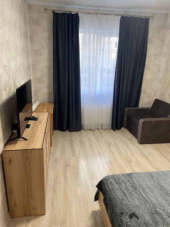 
   Продам 1-комнатную, 34 м², Рождественская ул, 42

. Фото 9.