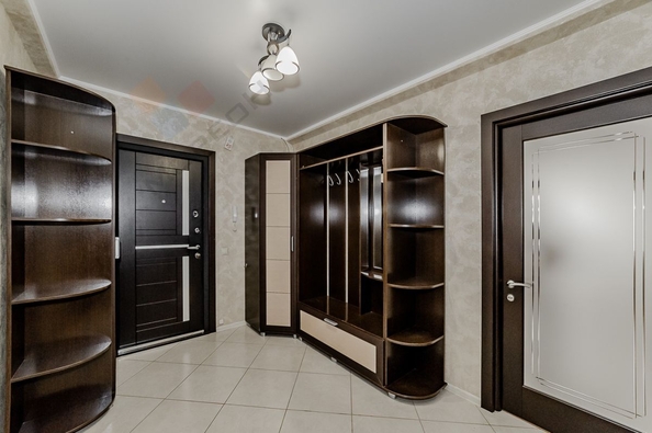 
   Продам 3-комнатную, 85.5 м², Академика Лукьяненко П.П. ул, 34

. Фото 9.