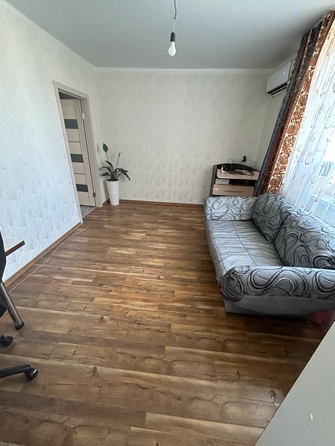 
   Продам 2-комнатную, 48 м², Рождественская ул, 42

. Фото 5.