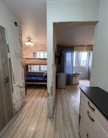 
   Продам 2-комнатную, 33 м², Северный мкр, д 10

. Фото 6.