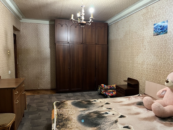 
   Продам 3-комнатную, 65 м², Стахановская ул, 15к1

. Фото 2.