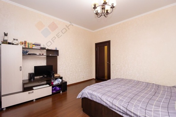 
   Продам 1-комнатную, 45.6 м², Ставропольская ул, 207/1

. Фото 9.