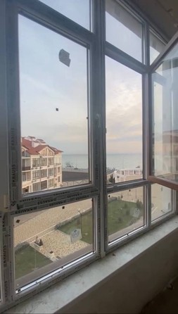 
   Продам 1-комнатную, 54 м², Крымская ул, к 15

. Фото 3.