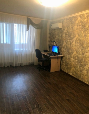 
   Продам 3-комнатную, 77 м², Владимирская ул, 140

. Фото 11.