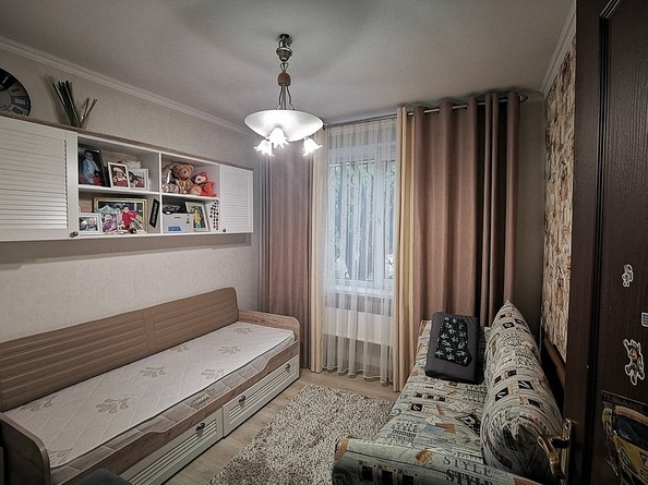 
   Продам 4-комнатную, 80 м², Тургенева ул, 250

. Фото 3.