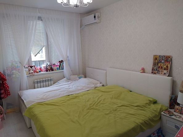 
   Продам 2-комнатную, 54 м², Ленина ул, 180Ак11

. Фото 2.