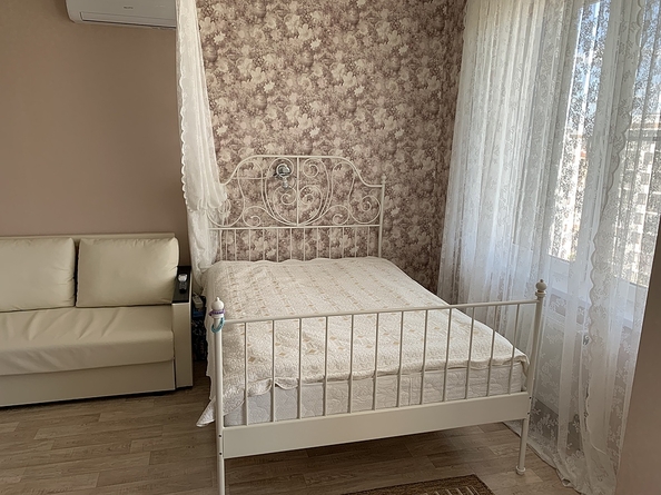 
   Продам студию, 28 м², Анапское ш, 24к3

. Фото 1.