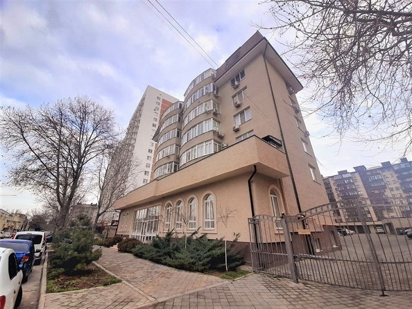 
   Продам 3-комнатную, 125 м², Владимирская ул, 55к1

. Фото 12.