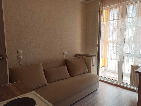 
   Продам 1-комнатную, 38 м², Адмирала Пустошкина ул, 22к9

. Фото 7.