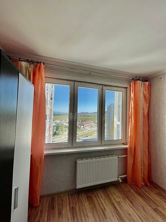 
   Продам 1-комнатную, 38 м², Адмирала Пустошкина ул, 22к4

. Фото 2.