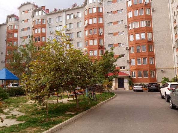 
   Продам 2-комнатную, 83 м², Лазурная ул, 18

. Фото 6.