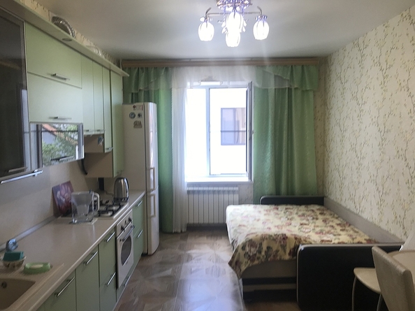 
   Продам 2-комнатную, 62 м², 40 лет Победы ул, 3

. Фото 1.