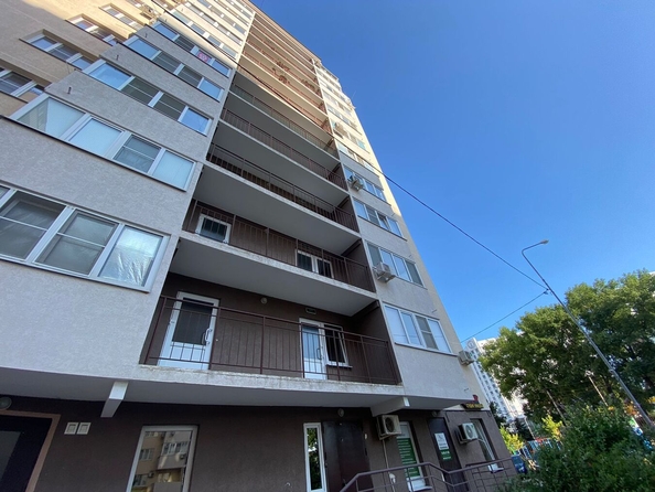 
   Продам 1-комнатную, 42 м², Объездная ул, 39к2

. Фото 3.