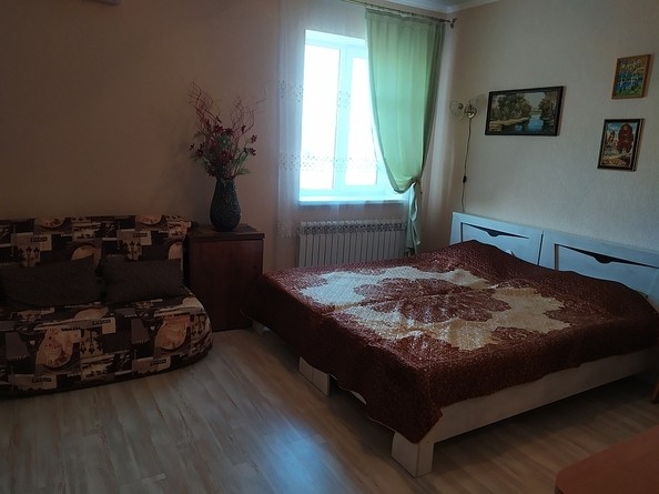 
   Продам 4-комнатную, 105 м², Терская ул, 4

. Фото 4.