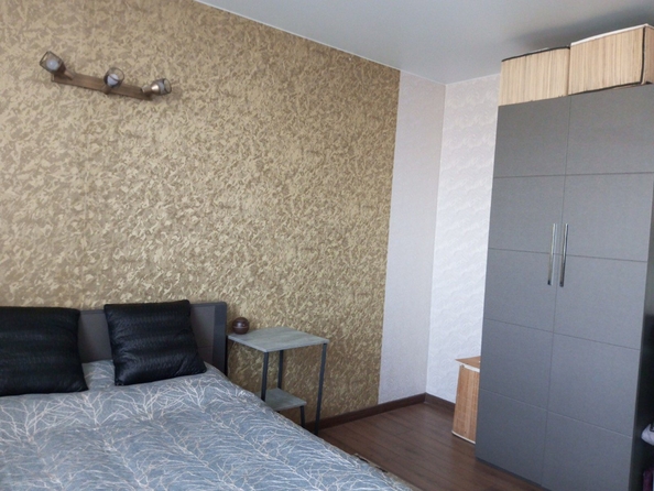 
   Продам 2-комнатную, 75 м², Вишневая ул, д 51

. Фото 8.