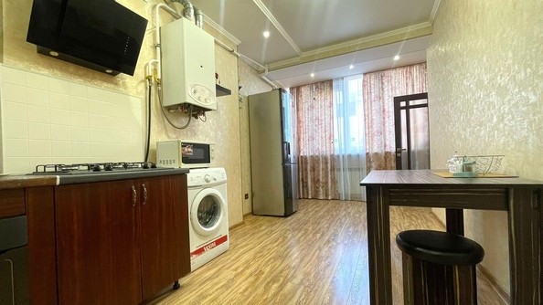 
   Продам 2-комнатный апартамент, 65 м², Краснодарская ул, 66В

. Фото 22.
