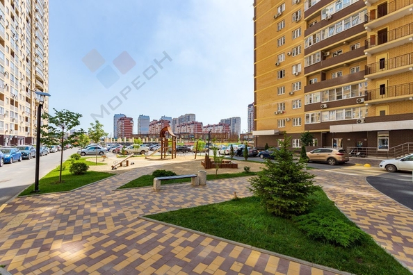 
   Продам 1-комнатную, 33.9 м², Петра Метальникова ул, 38

. Фото 3.