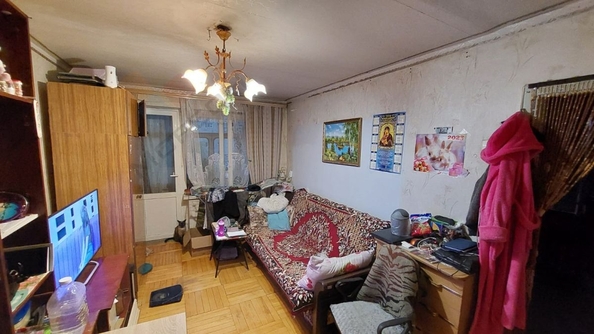 
   Продам 3-комнатную, 50 м², Тургенева ул, 170

. Фото 3.