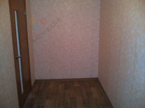 
   Продам 2-комнатную, 72 м², Александра Покрышкина ул, 2/1

. Фото 7.