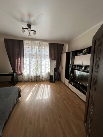 
   Продам дом, 90.3 м², Краснодар

. Фото 2.