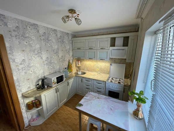 
   Продам 3-комнатную, 64 м², Тельмана ул, д 7

. Фото 2.