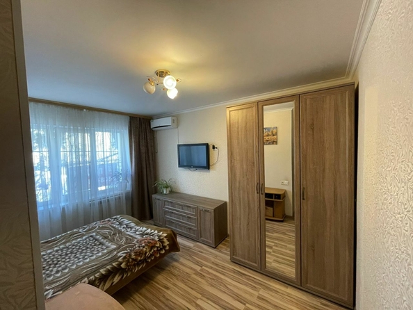 
   Продам 3-комнатную, 64 м², Тельмана ул, д 7

. Фото 4.