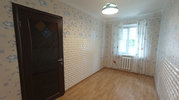 
   Продам 2-комнатную, 41.8 м², Орджоникидзе ул, 93

. Фото 15.