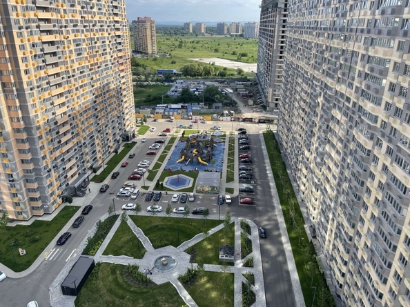 
   Продам 3-комнатную, 87 м², Мачуги В.Н. ул, 166лит2

. Фото 8.