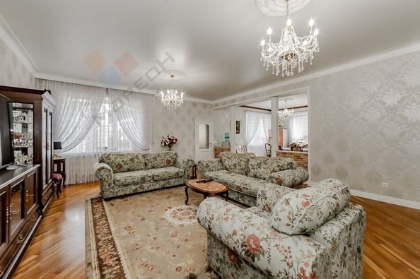 
   Продам дом, 185 м², Краснодар

. Фото 4.