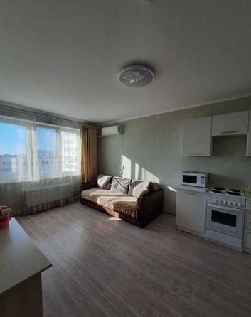 
   Продам 1-комнатную, 40 м², Ленина ул, 233

. Фото 2.