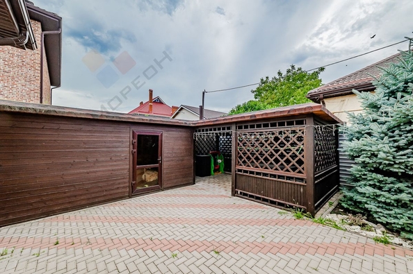 
   Продам дом, 245 м², Краснодар

. Фото 21.