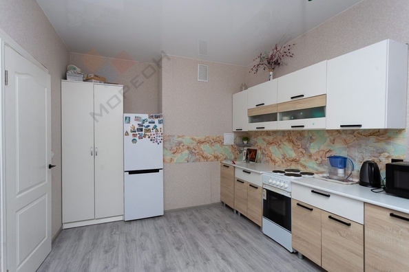 
   Продам 2-комнатную, 57.2 м², Любимово мкр, 18

. Фото 10.