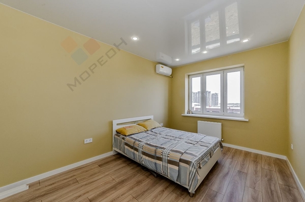 
   Продам 1-комнатную, 36.4 м², Героя Яцкова И.В. ул, 19к2

. Фото 6.