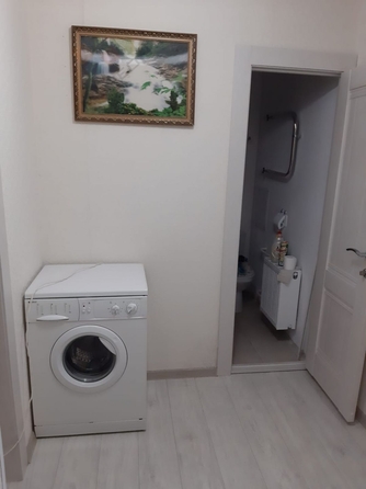 
   Продам 1-комнатную, 50 м², Героя Аверкиева А.А. ул, 13

. Фото 5.