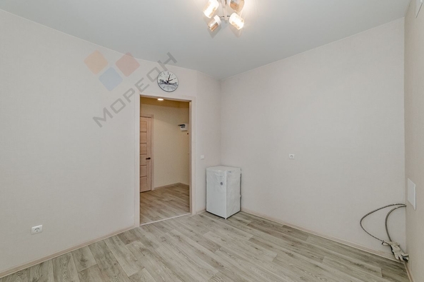 
   Продам 1-комнатную, 29 м², Красных Партизан ул, 1/4 к16

. Фото 4.