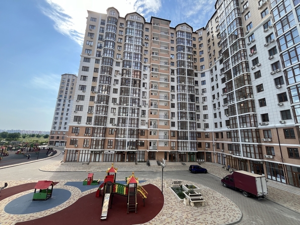 
   Продам 2-комнатную, 53 м², Анапское ш, 32к6

. Фото 30.