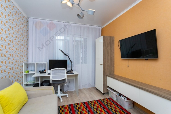 
   Продам 2-комнатную, 43.2 м², Бульвар Интернациональный ул, 110/3

. Фото 10.