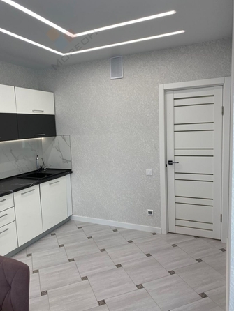 
   Продам 3-комнатную, 80.5 м², ГСС Николая Воробьёва ул, 5

. Фото 5.