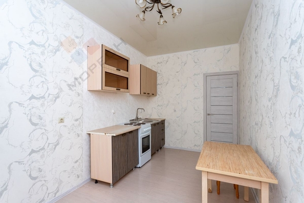 
   Продам 1-комнатную, 34.8 м², Карельская ул, 51/7

. Фото 5.