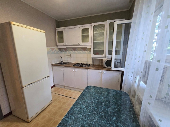 
   Продам 2-комнатную, 56.2 м², Красноармейская ул, 11

. Фото 2.